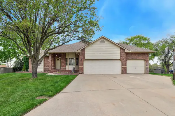 5 Taylor Ct, Augusta, KS 67010