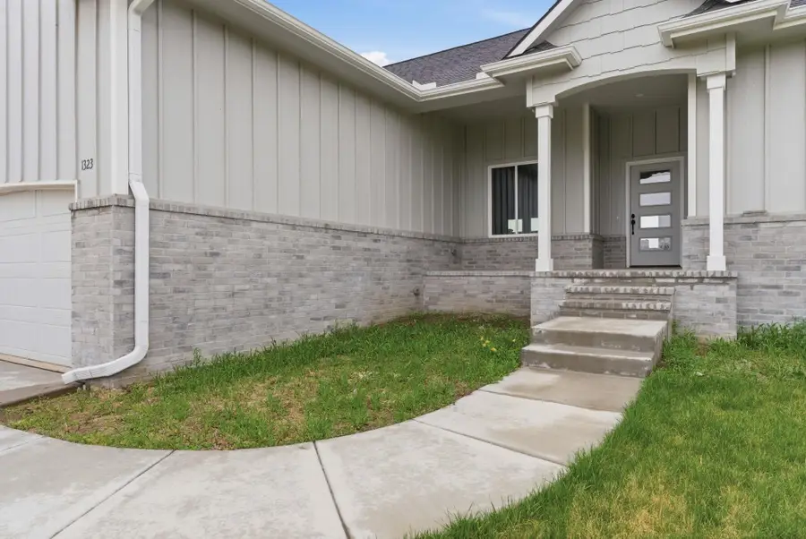 1323 Footbridge St, Goddard, KS 67052 - #3