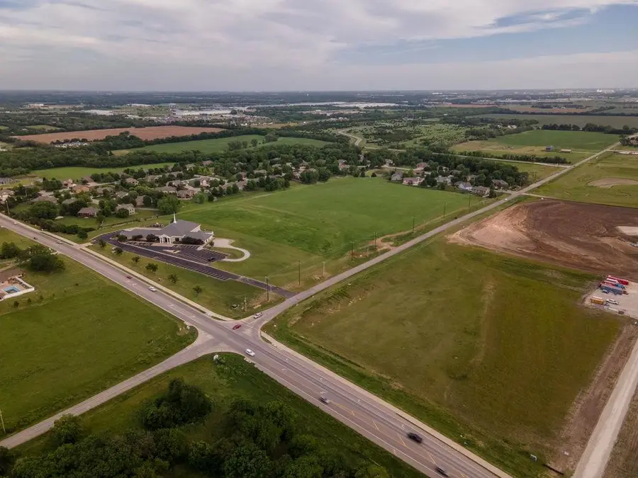 Lot 3 Block A E Amber Ridge, Valley Center, KS 67147 - Image #2