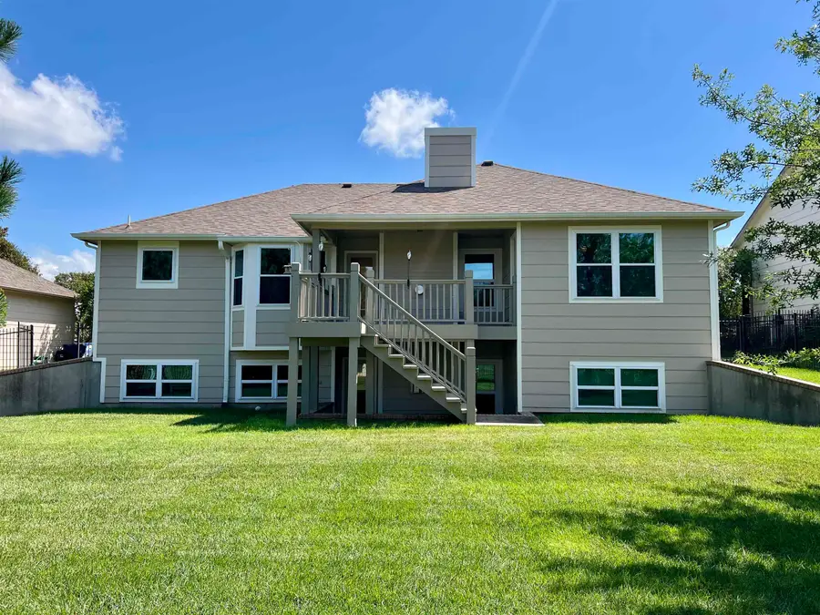 865 Bristol Ct, Wichita, KS 67206-4319 - Image #3