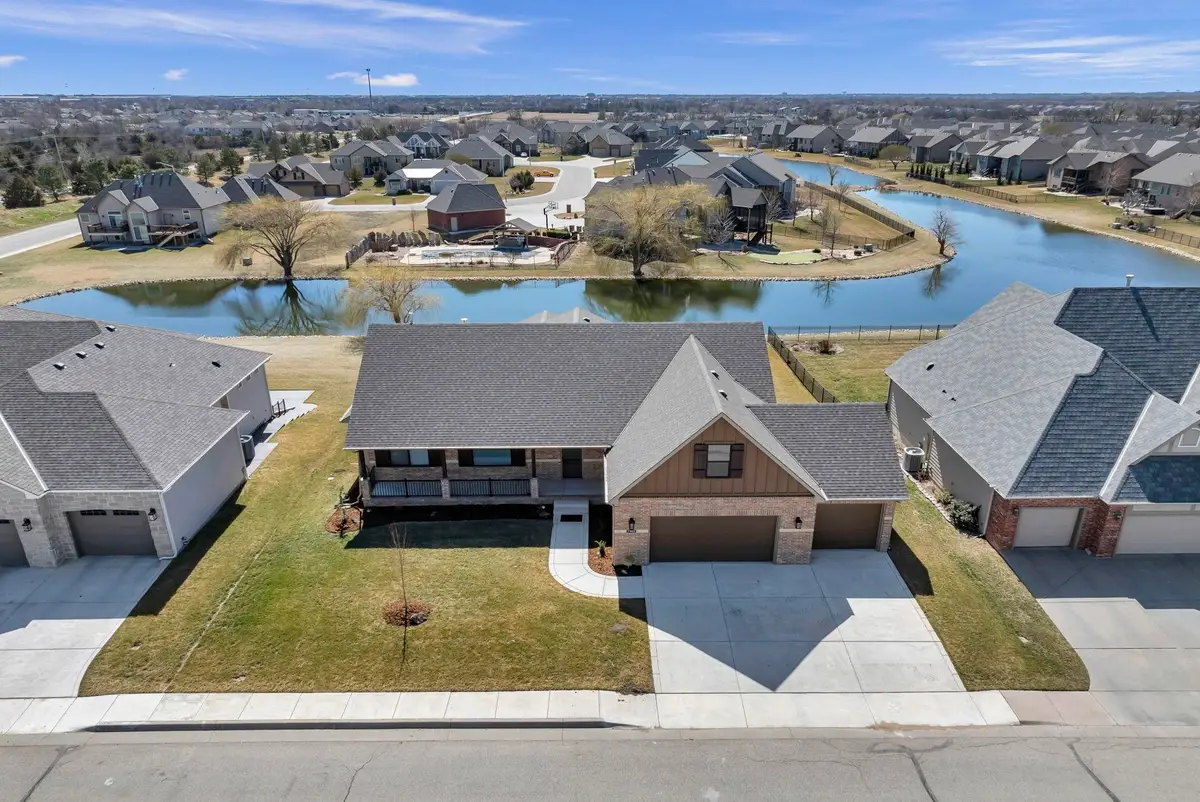7905 E Turquoise Trl, Bel Aire, KS 67226 - Image #1
