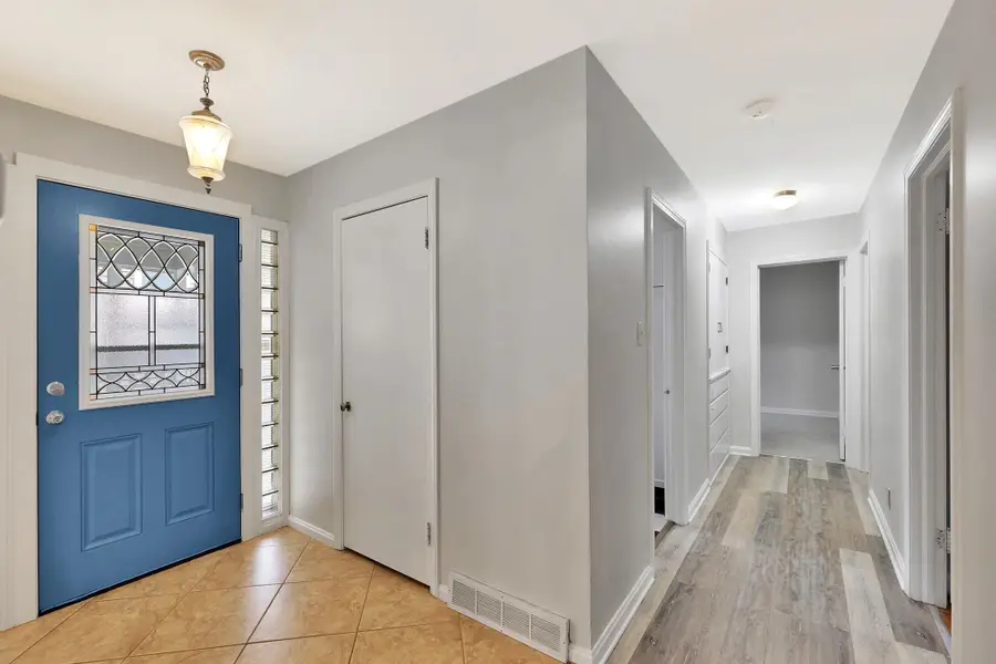 227 S Glendale, Wichita, KS 67218 - Image #3