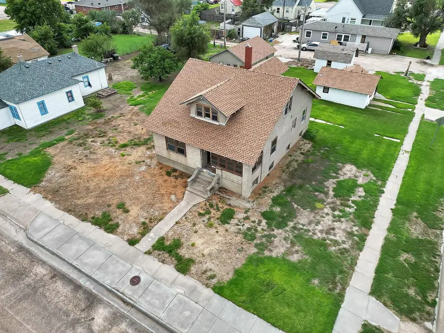 216 W Long St, Dighton, KS 67839 - Image #3