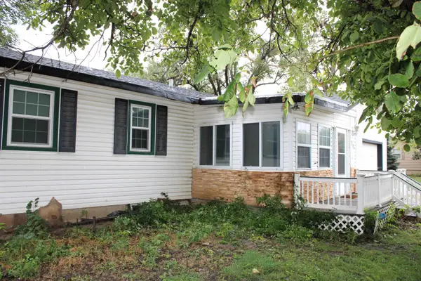 2284 Roach St., Salina, KS 67401