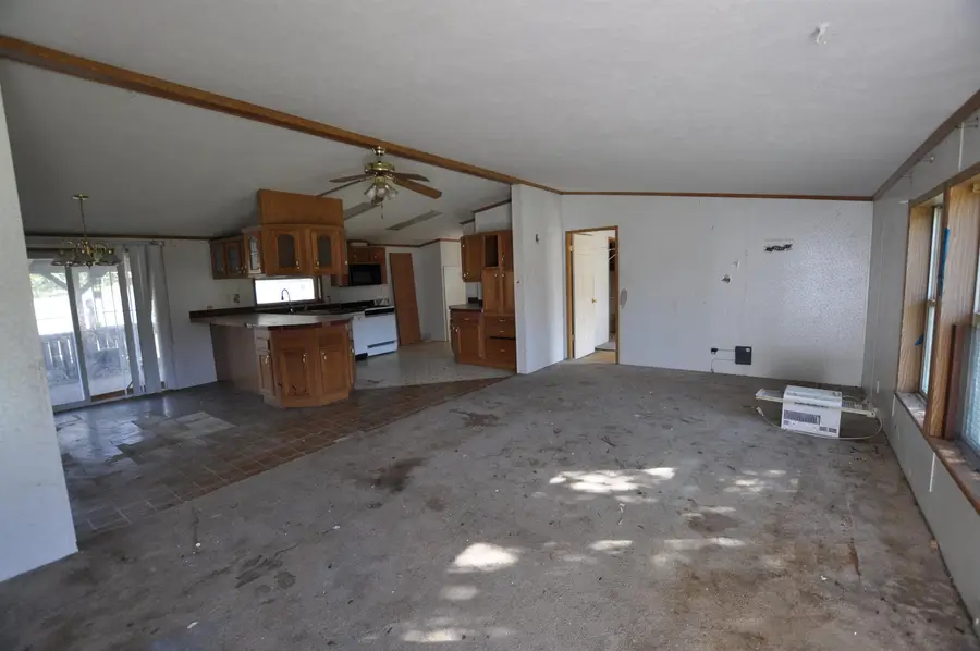 800 Welch, Council Grove, KS 66846 - Image #2