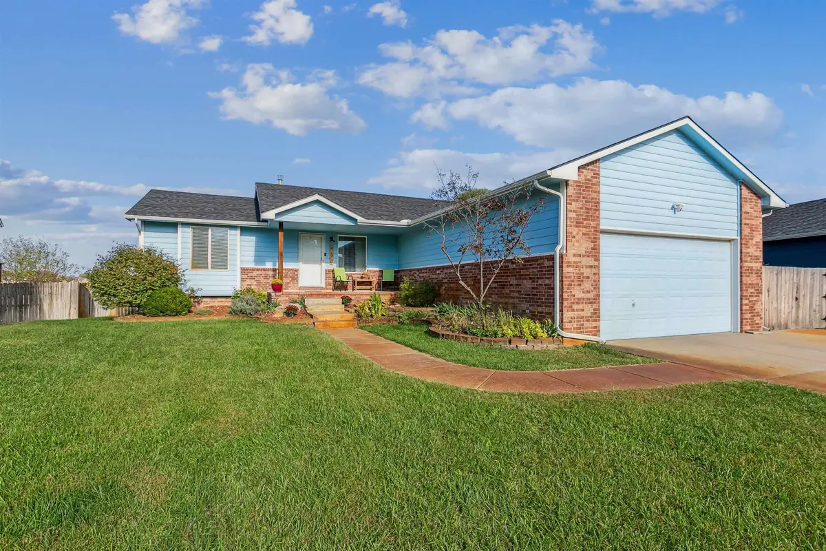 430 S Eastridge St, Valley Center, KS 67147 - Image #1