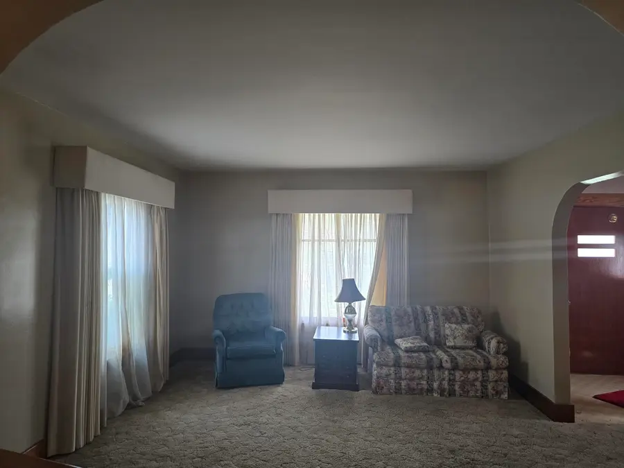 202 E Parallel St, Clifton, KS 66937 - Image #3