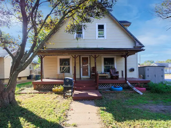 503 E 12th Ave, Winfield, KS 67156