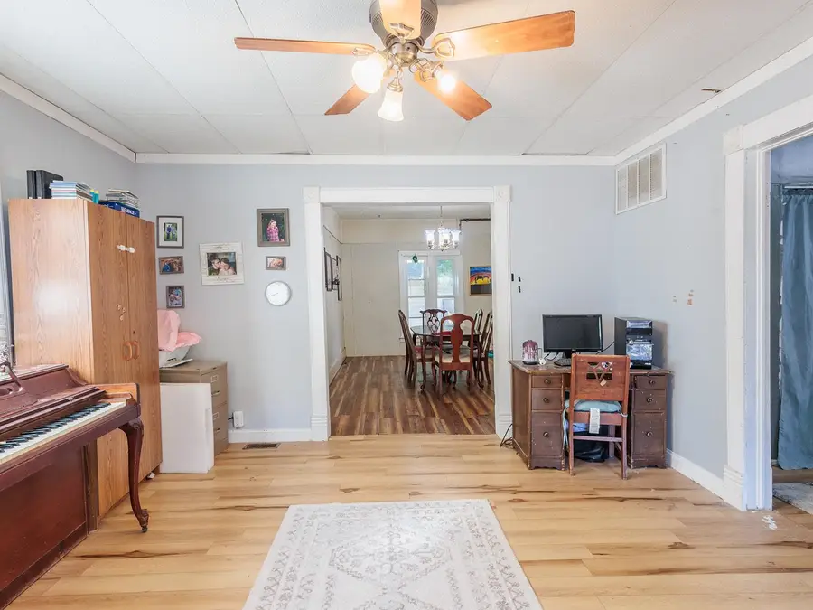 503 E 12th Ave, Winfield, KS 67156 - Image #3