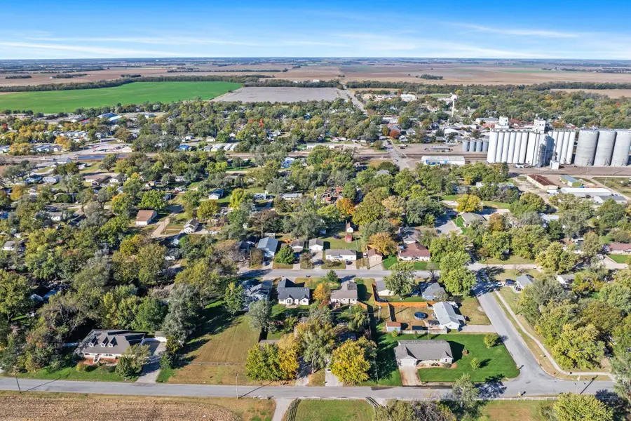 307 N Harrison Ave, Sedgwick, KS 67135 - Image #2