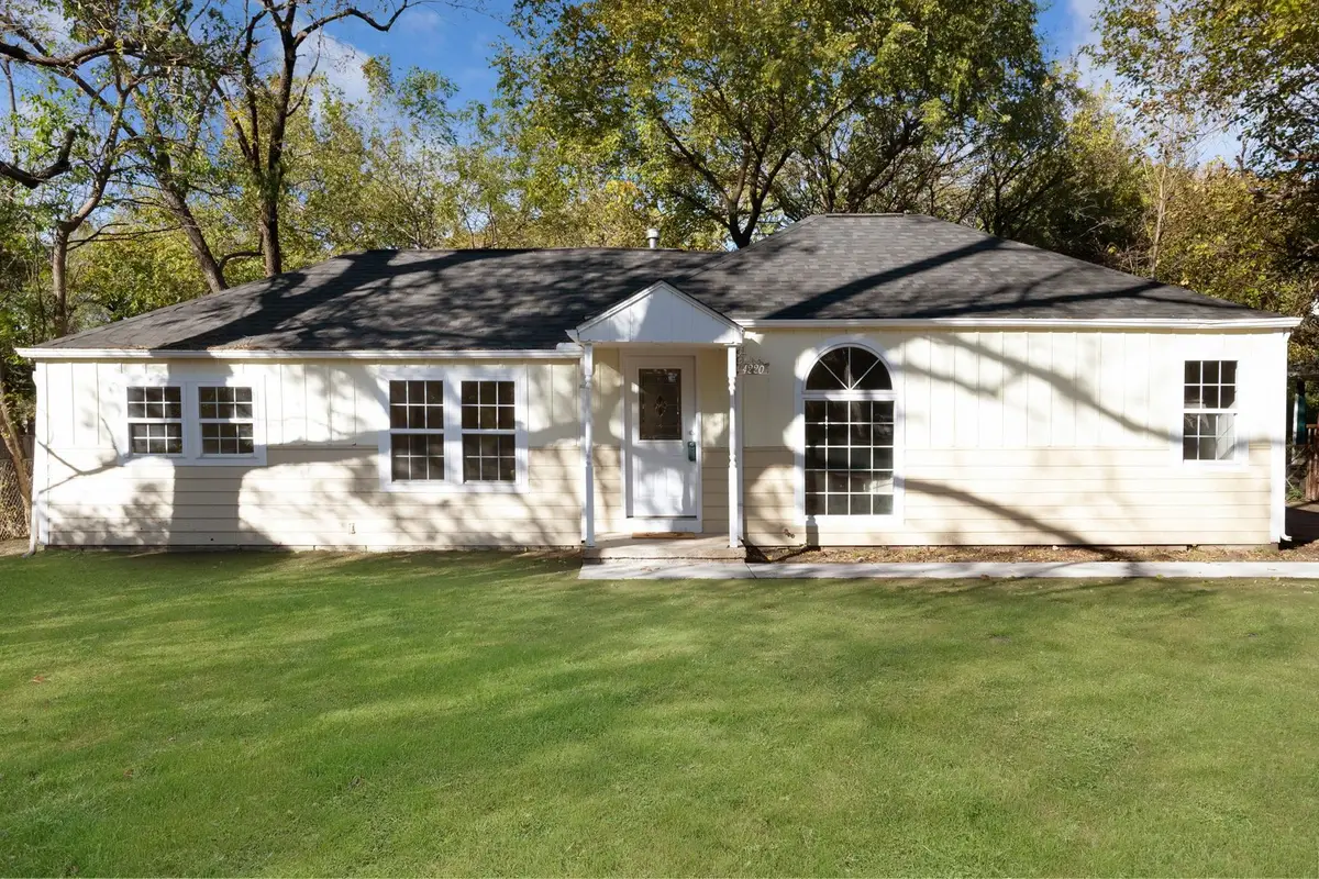 4220 E Bellaire Ave, Wichita, KS 67218 - Image #1
