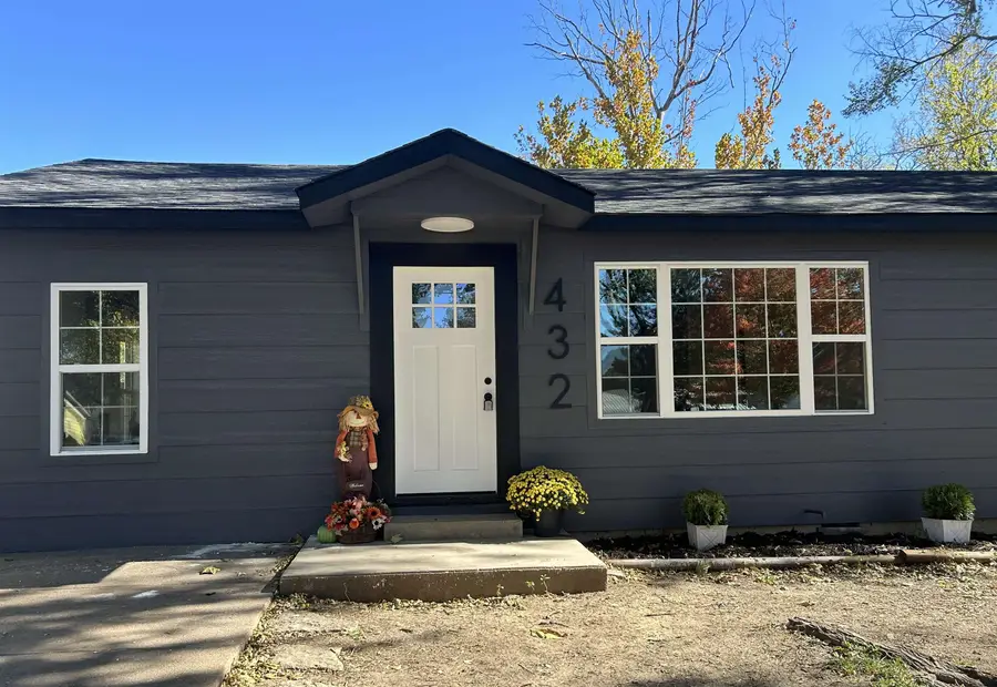 432 N Ohio, El Dorado, KS 67042 - Image #2