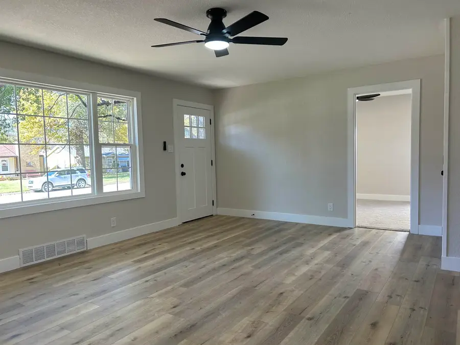 432 N Ohio, El Dorado, KS 67042 - Image #3