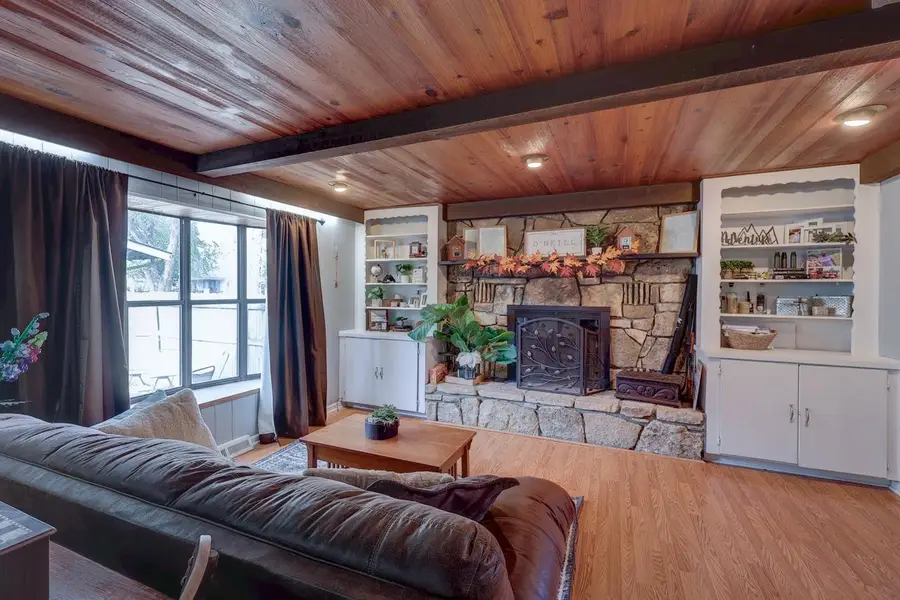 915 E 15th Ave, Winfield, KS 67156 - Image #3