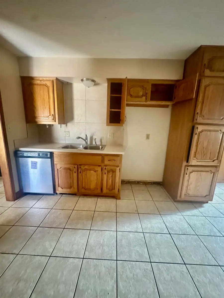 1127 Western Dr, Liberal, KS 67901 - Image #3