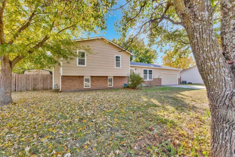 617 E Showalter, Rose Hill, KS 67133 - Image #3