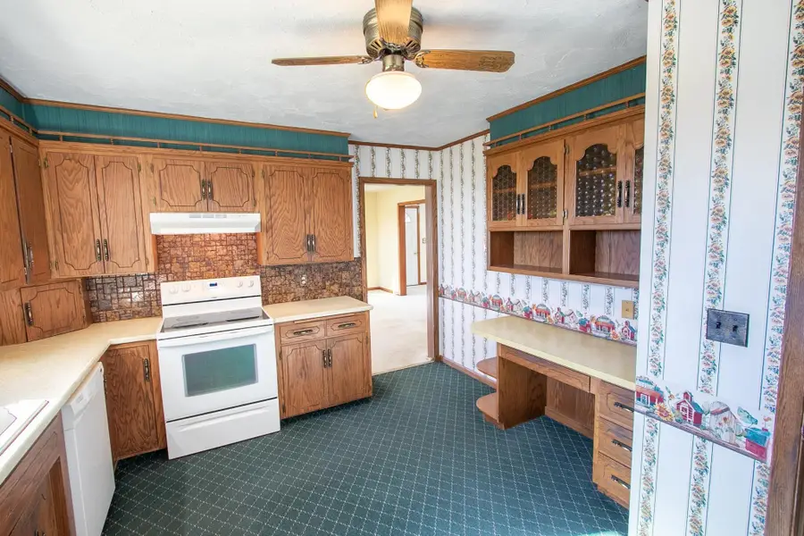 341 100th, Newton, KS 67114 - Image #3