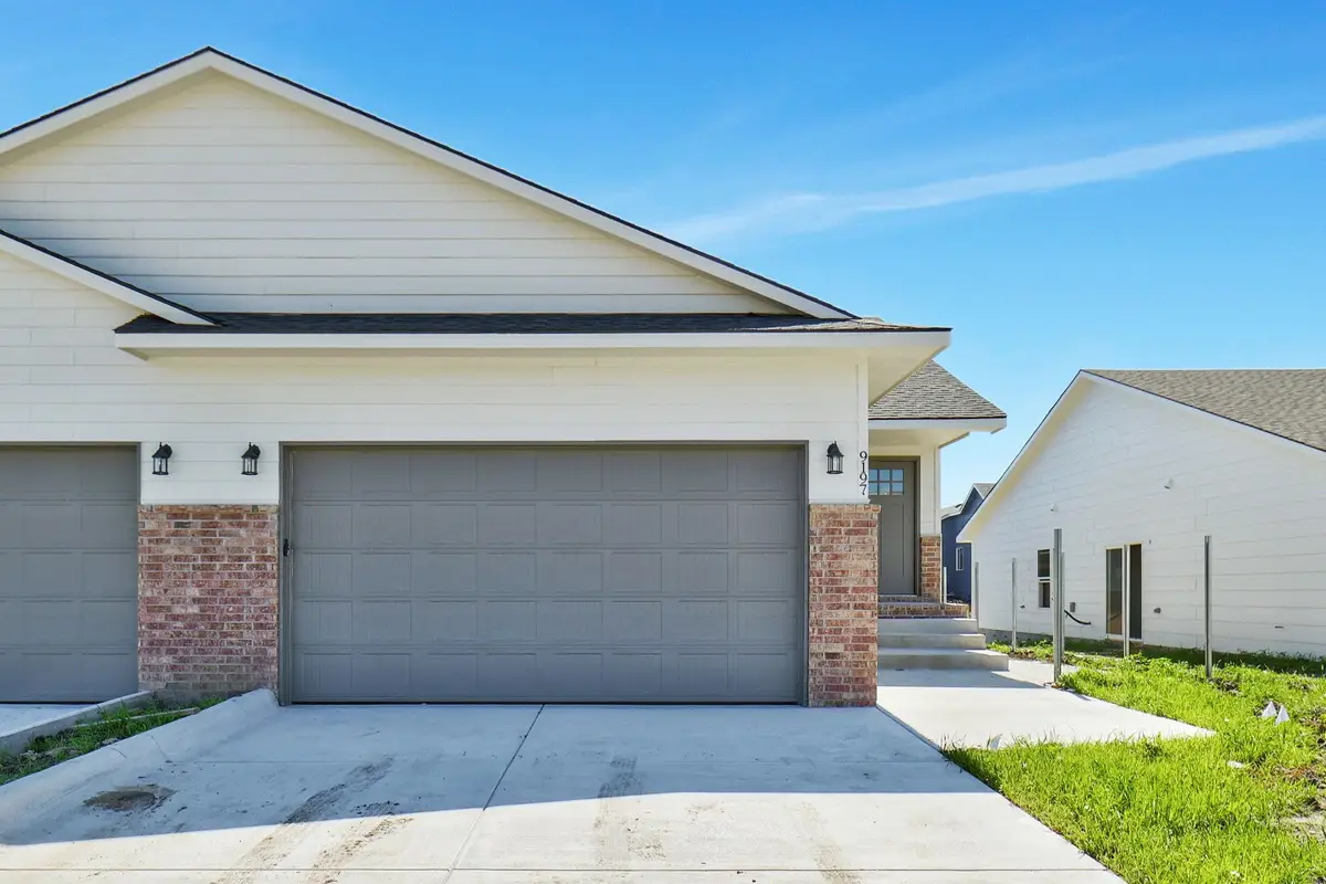 9199 E Chris St, Bel Aire, KS 67226 - Image #1