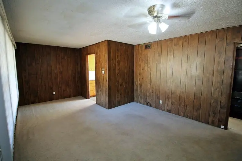 810 Audrey Dr, El Dorado, KS 67042 - Image #2