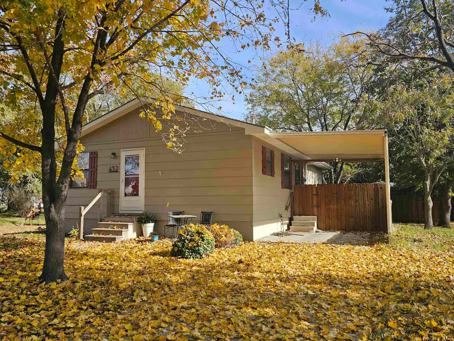 432 N Roosevelt St, Lindsborg, KS 67456 - Image #2