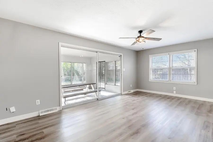 1411 N Community Dr, Derby, KS 67037 - Image #2