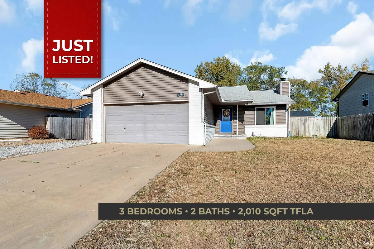 1619 S Lark Ct, Wichita, KS 67219 - Image #1
