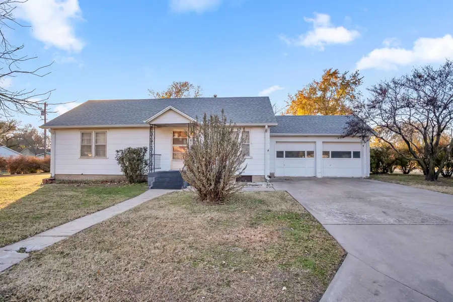 1021 N Madison Ave, Newton, KS 67114 - Image #3