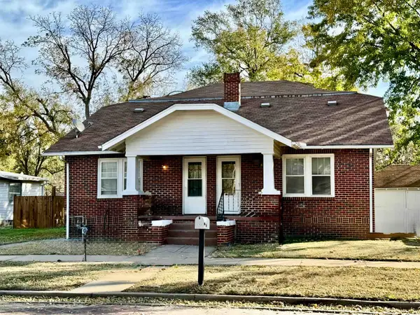 151-153 S 11th St, Salina, KS 67401