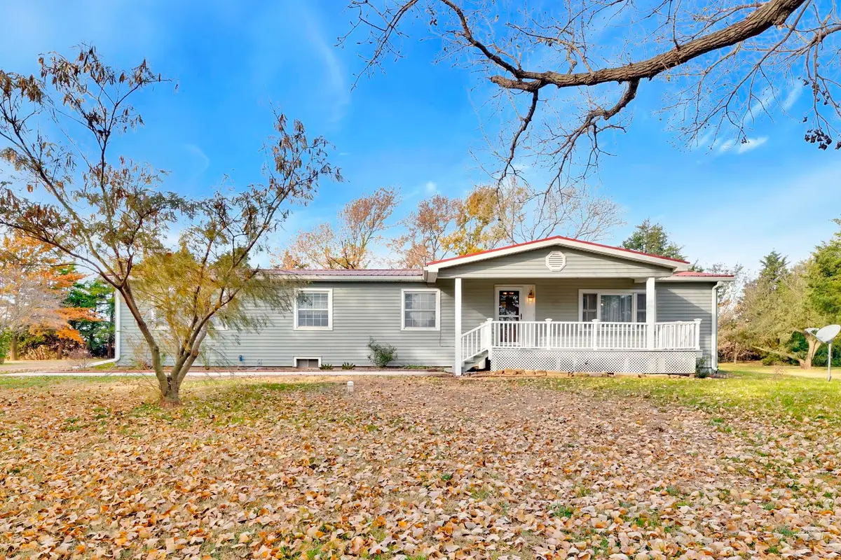 29800 W 101st St N, Mount Hope, KS 67108 - Image #1