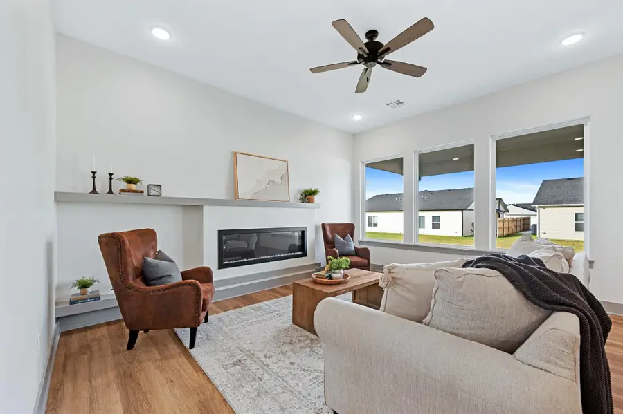 626 Elmwood St, Park City, KS 67147-1124 - Image #3