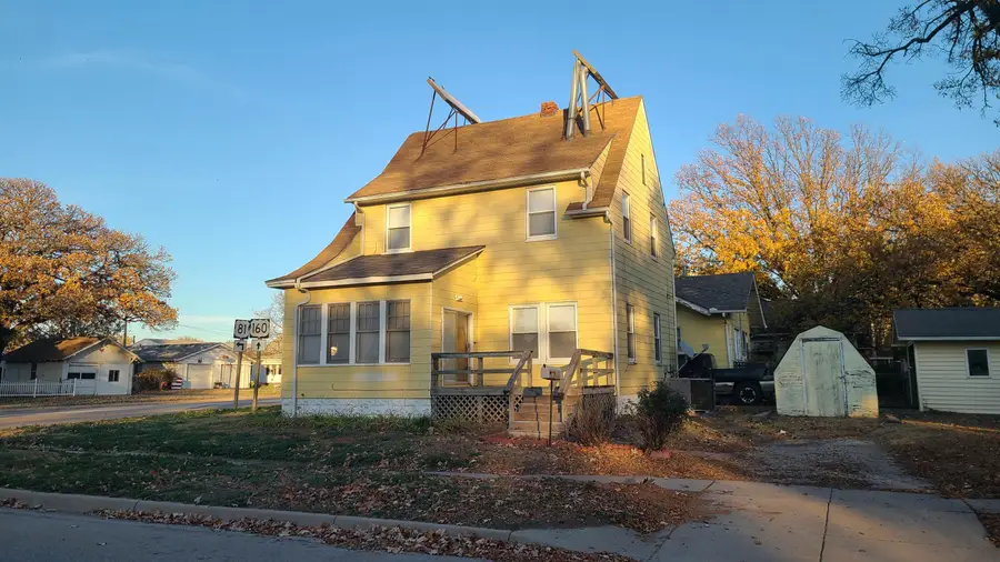 302 E 15th St, Wellington, KS 67152 - Image #3