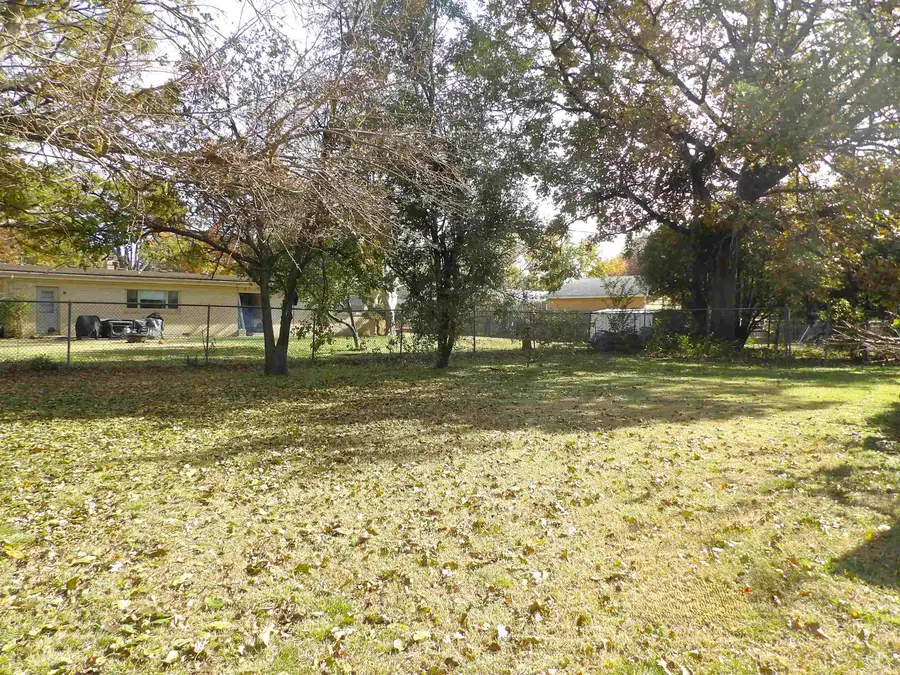 3160 N Saint Clair St, Wichita, KS 67204 - Image #2