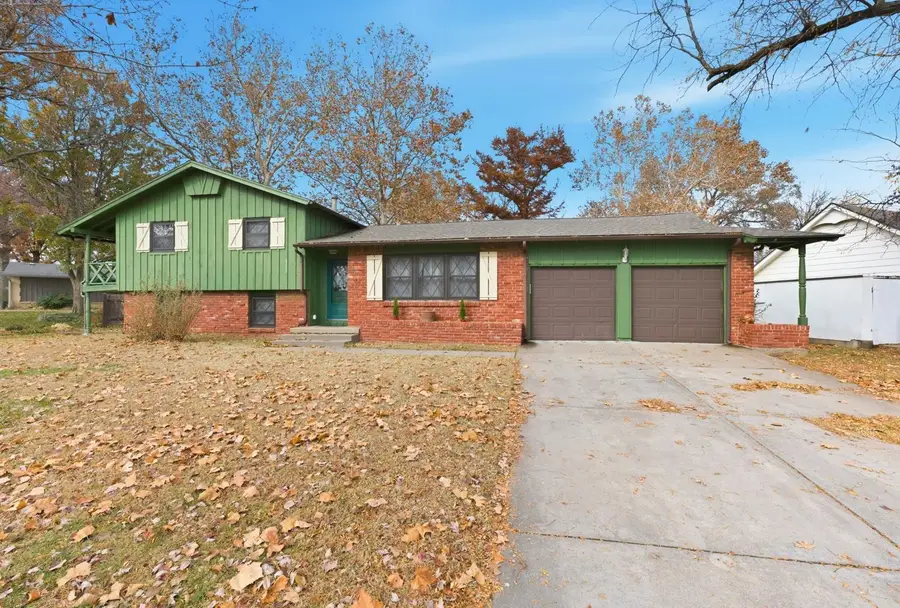 6220 Perryton St, Bel Aire, KS 67220 - Image #3