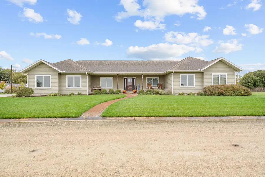 333 S Lindblad Dr, Assaria, KS 67416 - Image #3
