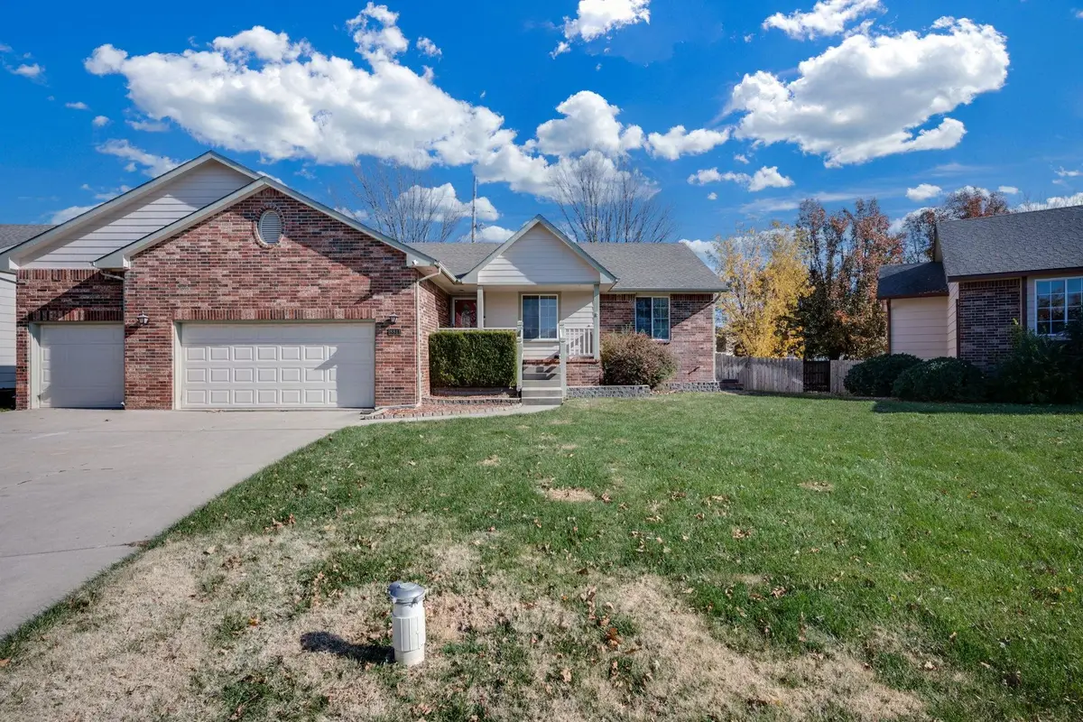 8811 W Britton Ct, Wichita, KS 67205 - Image #1
