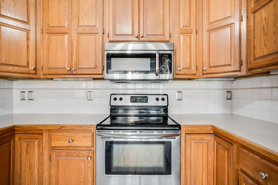 8811 W Britton Ct, Wichita, KS 67205 - Image #2