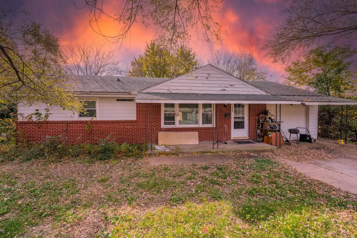 1809 E 14th Ave, Winfield, KS 67156 - Image #1