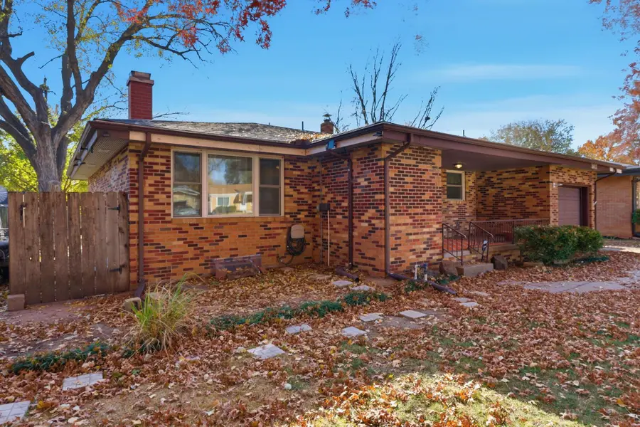 3907 E Funston St, Wichita, KS 67218 - Image #2