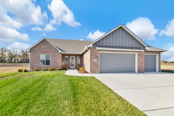 12093 E Pepperwood St, Wichita, KS 67226