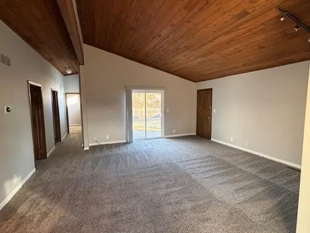 541 S Ohio St, Salina, KS 67401 - Image #2