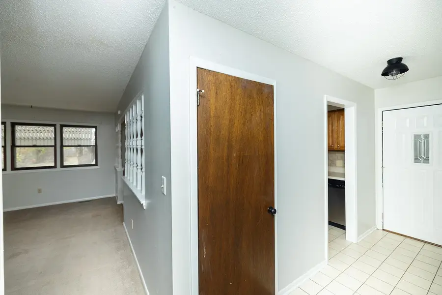 911 N 1st, Mulvane, KS 67110 - Image #2