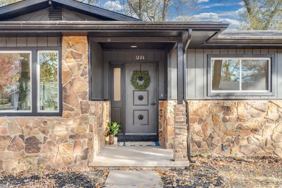 1224 S Keith Ave, Wichita, KS 67209 - Image #3