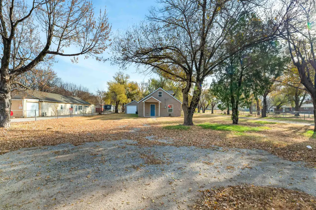 4330 S Seneca St, Wichita, KS 67217 - Image #1