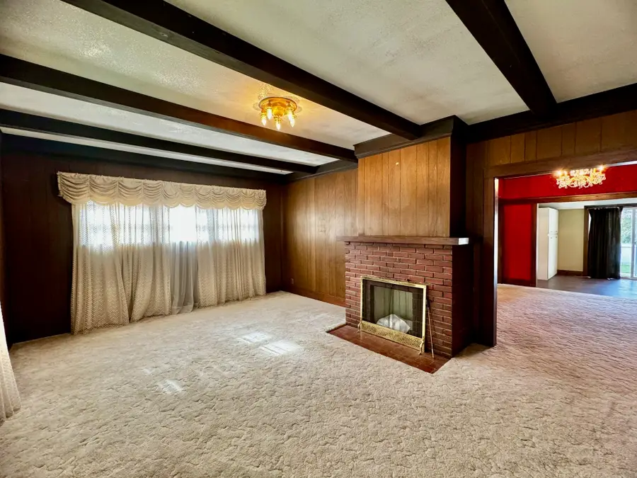 1006 N Washington Ave, Wellington, KS 67152 - Image #2