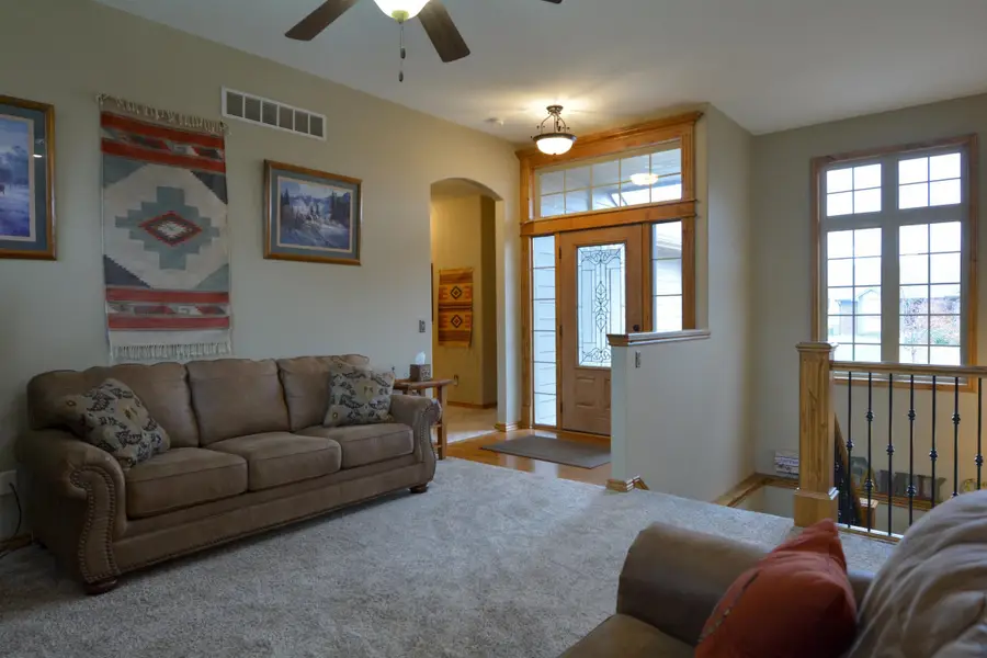 215 E Kodiak Ct., Kechi, KS 67067 - Image #2