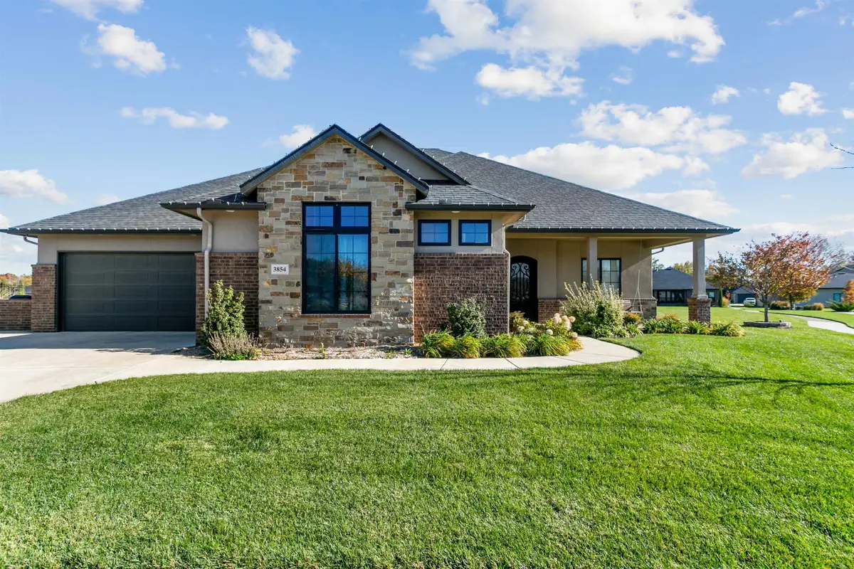 3854 N Red Fox Circle, Maize, KS 67101 - Image #1