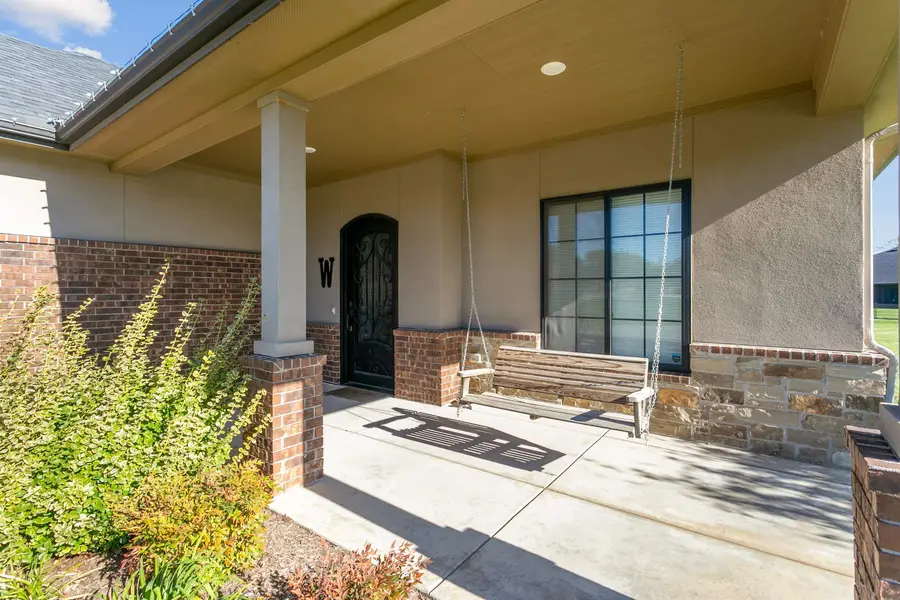 3854 N Red Fox Circle, Maize, KS 67101 - Image #3