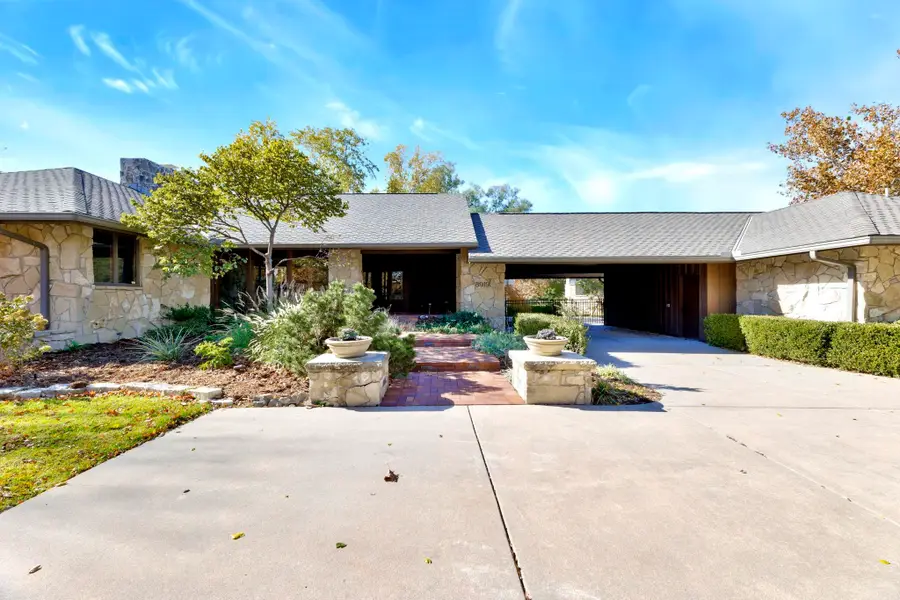 8919 E Boxthorn St, Wichita, KS 67226 - Image #2