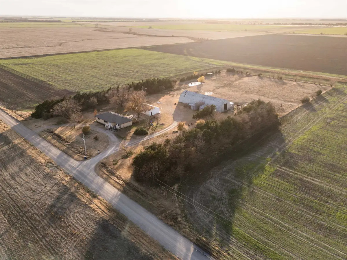 631 S Maize Rd, Wellington, KS 67152 - Image #1