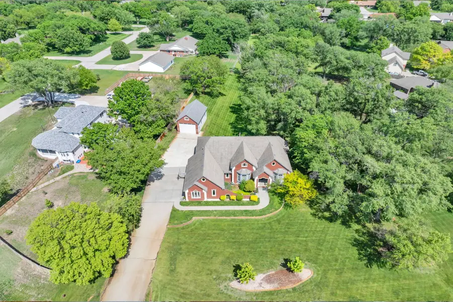 6538 N Bella Rd, Wichita, KS 67204 - Image #2